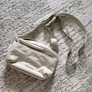 Athleta ALL ABOUT CROSSBODY BELT BAG in Oak